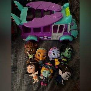 Netflix Super Monsters toys